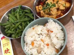 -老四川(T3航站楼F指廊店)