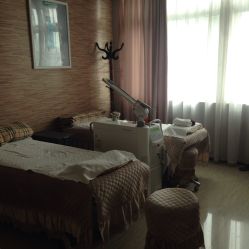 -比华利美容医院