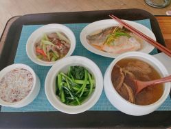 -臻康乃馨月子中心(集美店)
