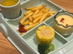 -豪客来牛排(重庆三峡广场步行街1704店)