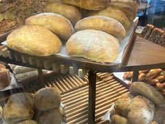-CARINO BAKERY&CAFE(人广来福士店)