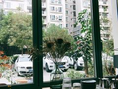 -尤加利咖啡馆