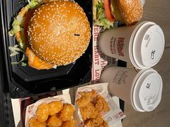-The Habit Burger Grill 哈比特汉堡(复兴soho店)