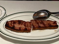 -Wolfgang’s Steakhouse 沃夫冈牛排馆(上海白玉兰广场店)