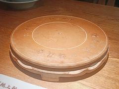 -蜜桃餐厅·伴山(湖滨商业街店)