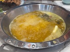 -撒拉人家.酸菜牦牛肉火锅