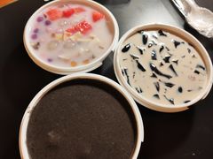 芝麻糊汤圆-赵记传承(广州越秀五羊新城店)