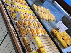 -Dough&Joe团憩(瑞虹天地月亮湾店)