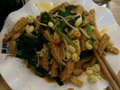 豆芽面筋-清真重庆巴爷香辣鸡煲(南小巷店)