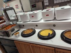 -南城香·饭香串香馄饨香(青年路店)