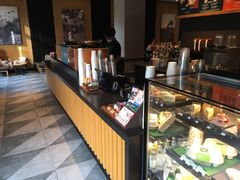 -星巴克(北新泾店)