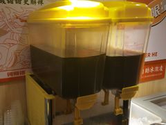 -何师傅美蛙鱼头(汉街店)