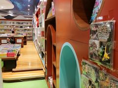 -尔雅书店(太原金广大厦店)