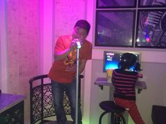 iphone_upload_pic-飞歌e族KTV(雄楚1号店)