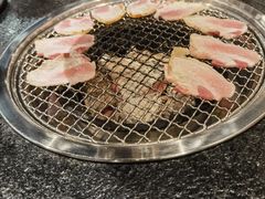 -喵小乙碳火烤肉(大坪协信星光天地店)