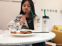 -覃肥叔桂林米粉(粮道街店)