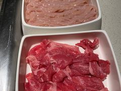 -海底捞火锅鲜切牛肉主题店(长寿路店)