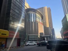 -海亮广场大酒店(万象城中山路地铁站店)