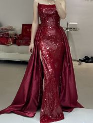 -Color卡诺婚纱礼服馆(南京严选店)