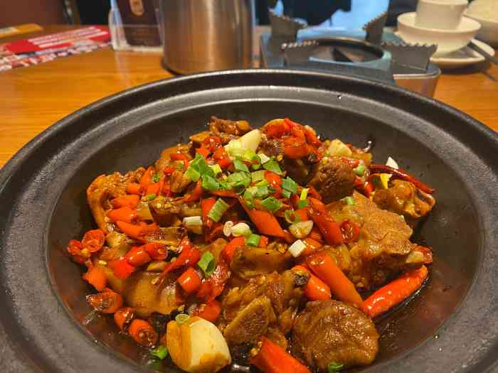 彭厨(天津一店)-"放假的最后一晚来彭厨打卡,两人点了三菜 .