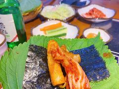 紫苏叶-红辣椒八爪鱼特色韩国料理