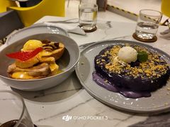 -The Sunny Side Cafe Station 1