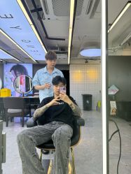 -藤野造型烫发染发