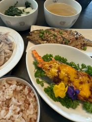 -爱瑞馨母婴护理中心(喜马拉雅店)