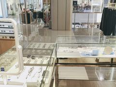 -博士眼镜(青岛城阳万象汇店)
