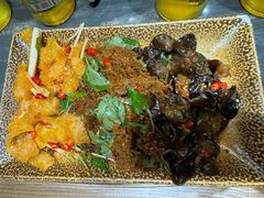 -汤锅大王(新平曹苏黄牛汤锅有限公司)