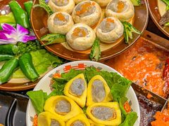 -憨孃孃·重庆老火锅(红山黑金店)