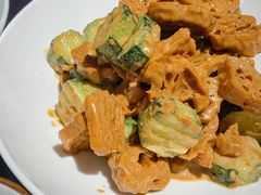 黄瓜拌油条-梅飞酒家(桑园路店)
