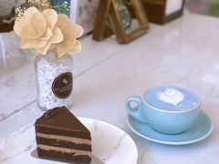 黑丝绒蛋糕-蜜舍咖啡(洋人街店)