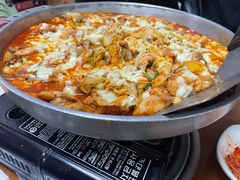 -亲昵春川鸡排(韩国美食街店)