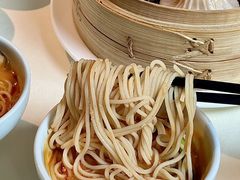 -成隆行·蟹王府(淮海店)