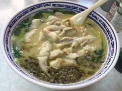 -明呈黄鱼面馆(斜土路店)