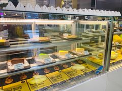 面包甜点陈列柜-猫王榴莲世家(三里屯SOHO商场店)