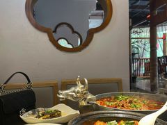 -万重锦·人文川菜馆(骡马市店)