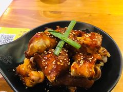 -炉小二铜锅牛蛙•川湘菜(三里屯店)