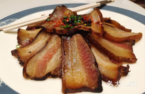 Stir-fried Xiangxi Preserved Meat