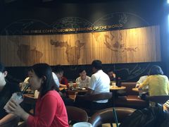 大堂-星巴克臻选(莘庄仲盛店)