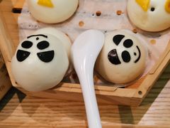 -美食小镇·观赏珍稀鸟类·长隆熊猫酒店