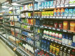 零售区-全家便利店(槐树巷店)