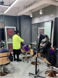 -Tipo Hair salon（明星）店
