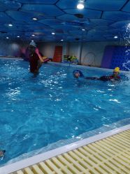 -子木乐园婴儿游泳馆(水晶港店)