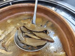 -阿山卓·野生菌火锅·纳西火塘烤肉