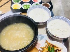 -妈妈故事米线(市府恒隆店)