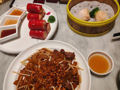 -蝴蝶里·粤菜·点心(龙湖杭州金沙天街店)