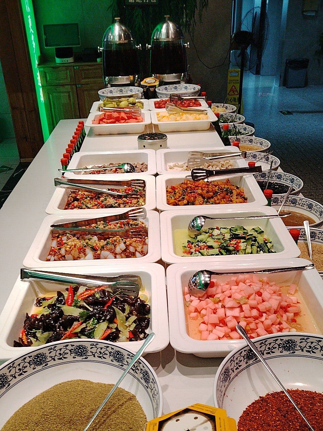 自助水果 #炫一顿热腾腾的火锅 #超人