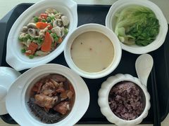 -臻爱住家月嫂育儿嫂(万达店)